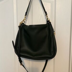 Elegant Leather Shoulder Bag